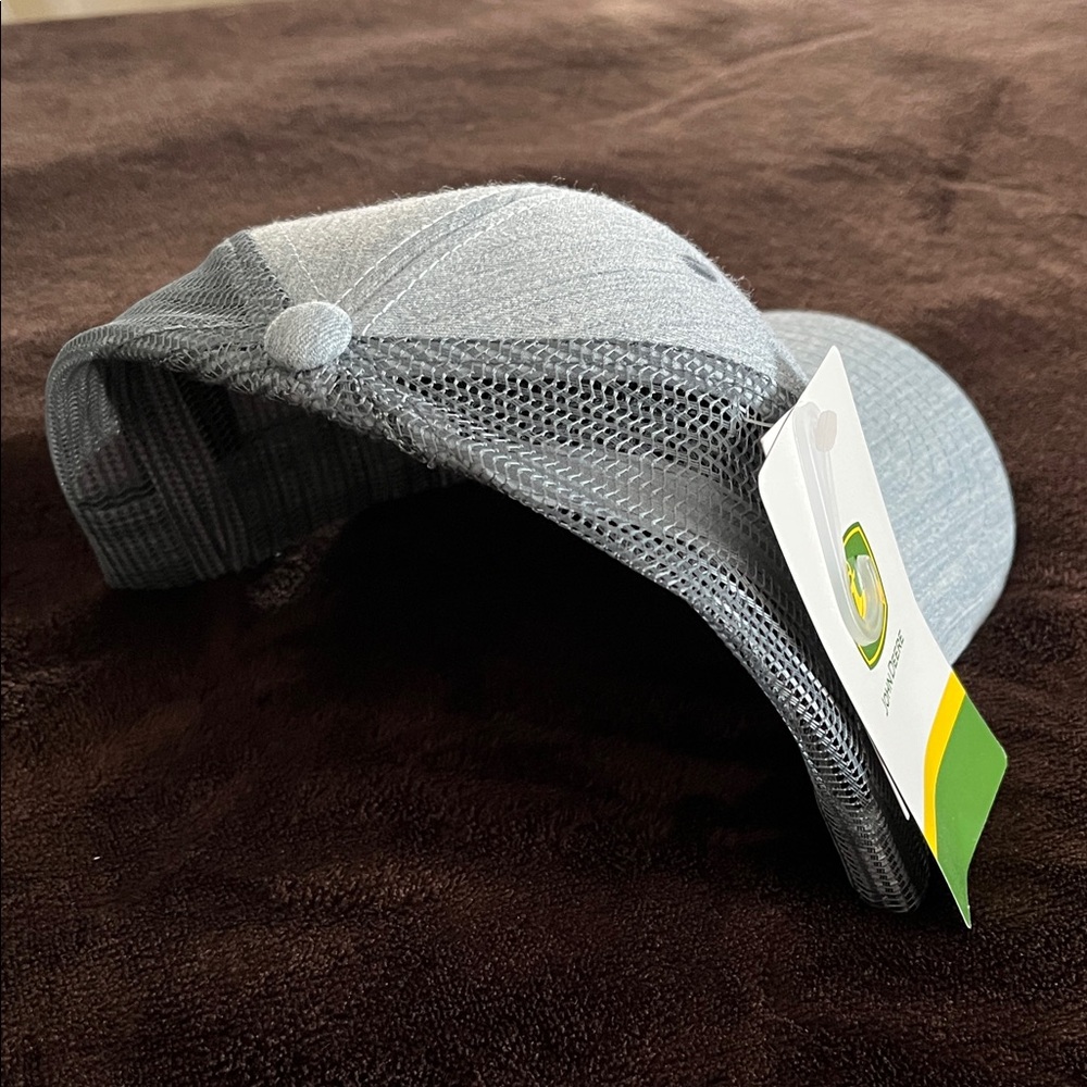 John Deere SnapBack hat with tire pattern - Picture 5 of 6